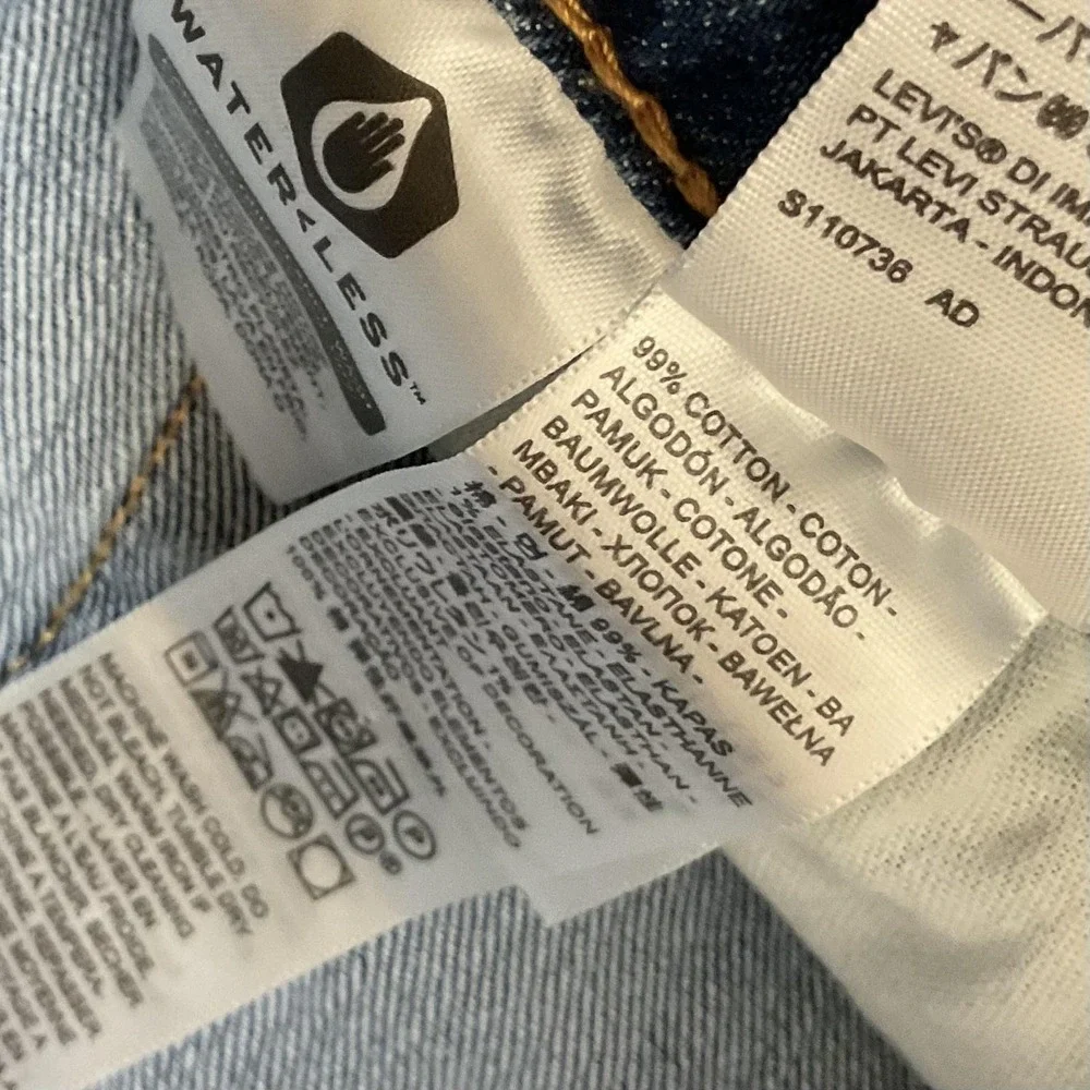 Levi's‎ 541 Jeans Mens 30x25(true) Light Wash Blue Taper Waterless Distressed